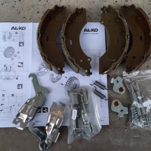 3518076850_komplekt-galmivnih-kolodok Комплект гальмівних колодок AL-KO на вісь 1000 1300, 1500 кг (великий) (1213886)