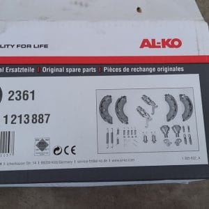 3518084538_komplekt-tormoznyh-kolodok Комплект гальмівних колодок AL-KO на вісь 1800 кг (великий)