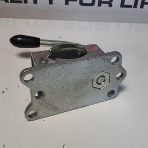 3524362758_homut-dlya-opornogo Хомут для опорного колеса Ø 48 мм Winterhoff 250 кг, чугунний