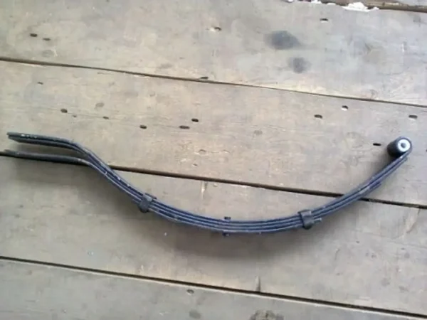 resora-legkovogo-prichepa-al-ko-4-arkusha-450-kg-tk1737334-co2 Ресора 4-листова, 450кг AL-KO 45мм