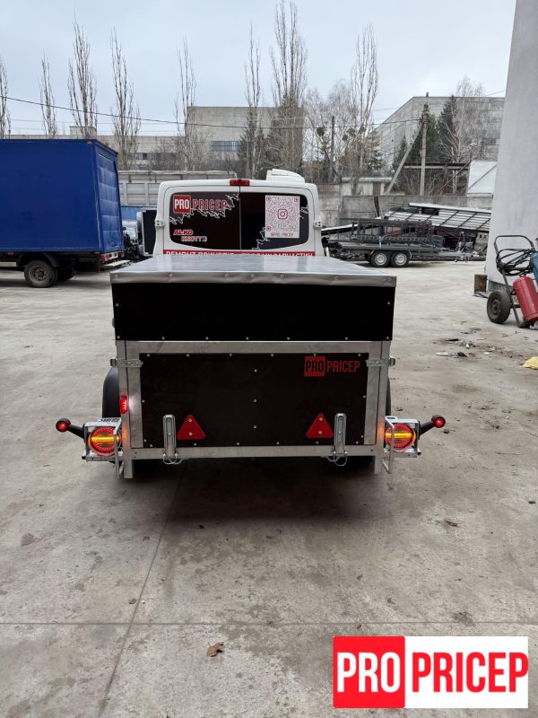 1738140257856261 Причіп - мисливець