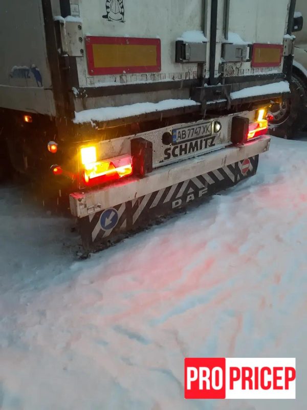 коок Ліхтар задній до напівпричепа FRISTOM FT-500-26 AMP правий