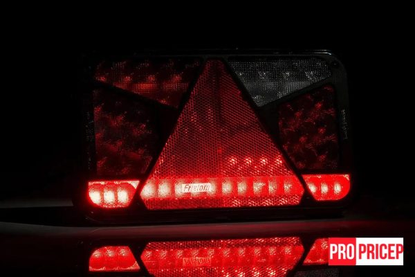 п332е Ліхтар задній світлодіодний на причіп, напівпричеп, вантажівку FRISTOM FT-370 P TB LED правий