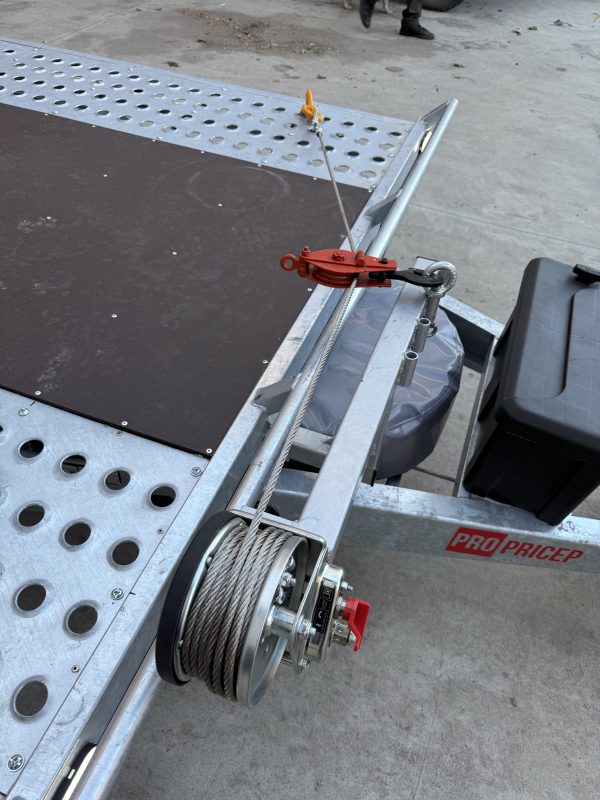 1739566231688606 Причіп лафет AL-KO 3600 кг