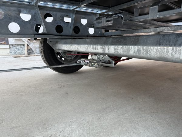 1739566276176239 Причіп лафет AL-KO 3600 кг