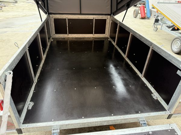 IMG_7892 Причіп бортовий без гальмівний