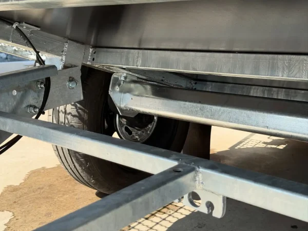 pricep-bez-galma-9 Причіп бортовий без гальмівний