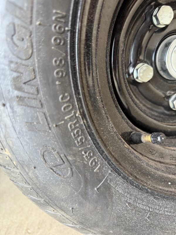 1758098089248279 Причіп платформа 4500кг