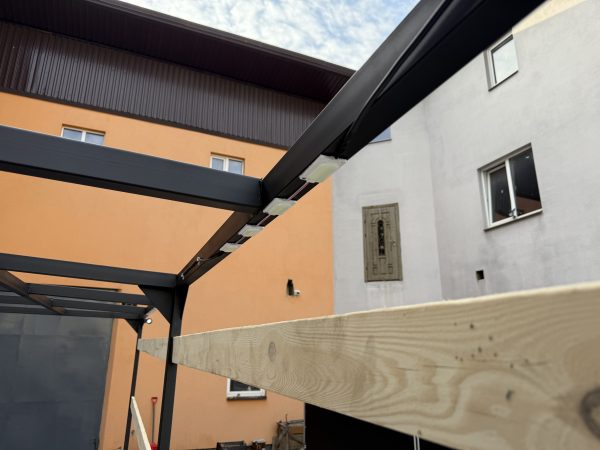 1758098091254812 Причіп платформа 4500кг