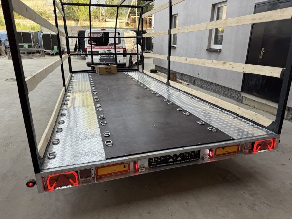 1758098091468307 Причіп платформа 4500кг