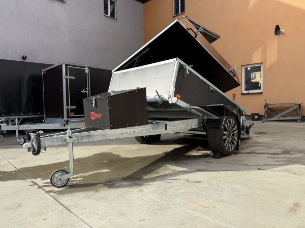 1759656125922256 Причіп - мисливець🔥