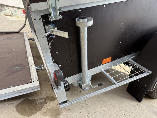 1759656126869132 Причіп - мисливець🔥