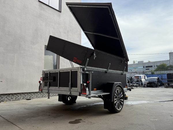 1759657130105504 Причіп - мисливець🔥