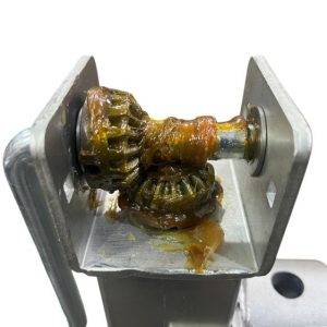 Опора домкратна Al-Ko 1300 кг, 535 мм х 365 мм, під ключ SW19 з внутрішнім кронштейном