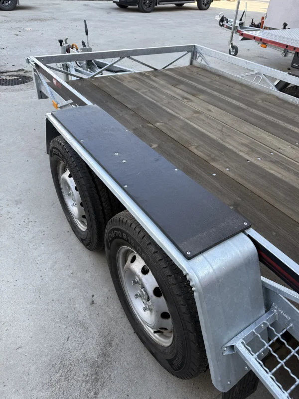 IMG_9741 Причіп платформа «бобкет»3500кг