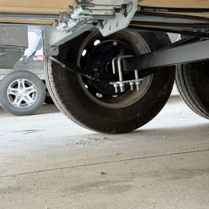 Причіп платформа «бобкет»3500кг