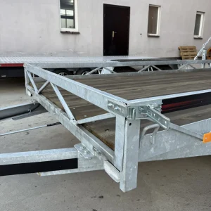 Причіп платформа «бобкет»3500кг